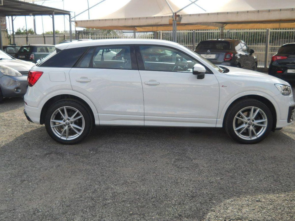 Audi Q2 Q2 35 TDI S line Edition (6)