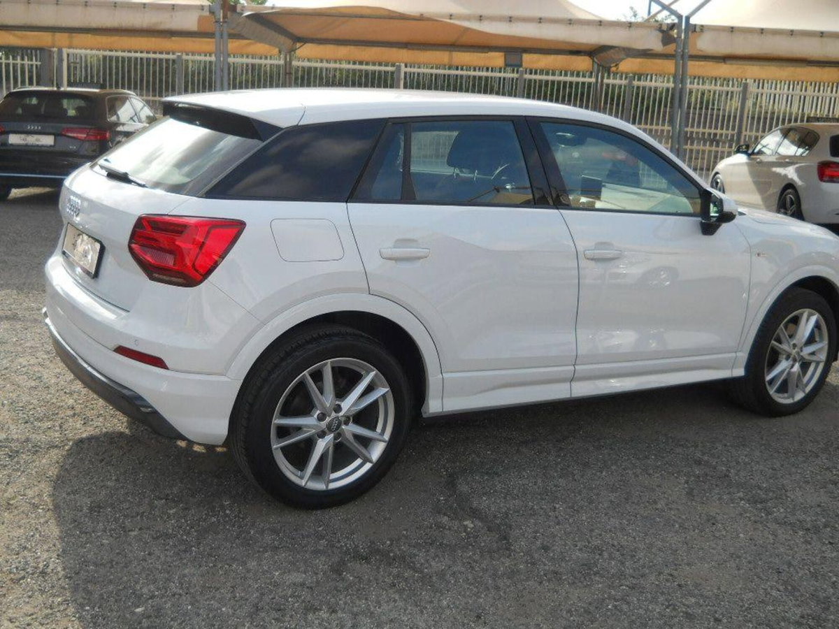 Audi Q2 Q2 35 TDI S line Edition (9)