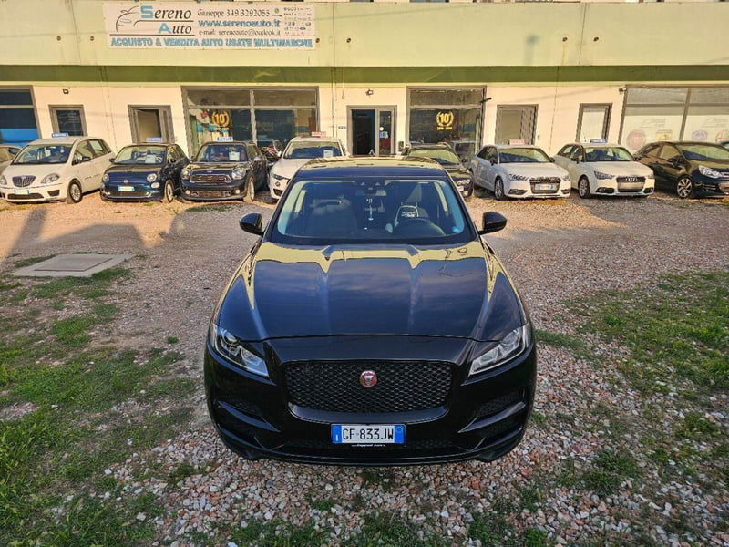 Jaguar F-Pace 2.0 D 180 CV Portfolio
