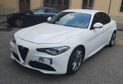 Alfa Romeo Giulia 2.2 Turbodiesel 180 CV AT8 Super usata