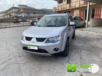 Mitsubishi Outlander 2.0 DI-D Instyle 7 p.ti DPF usata