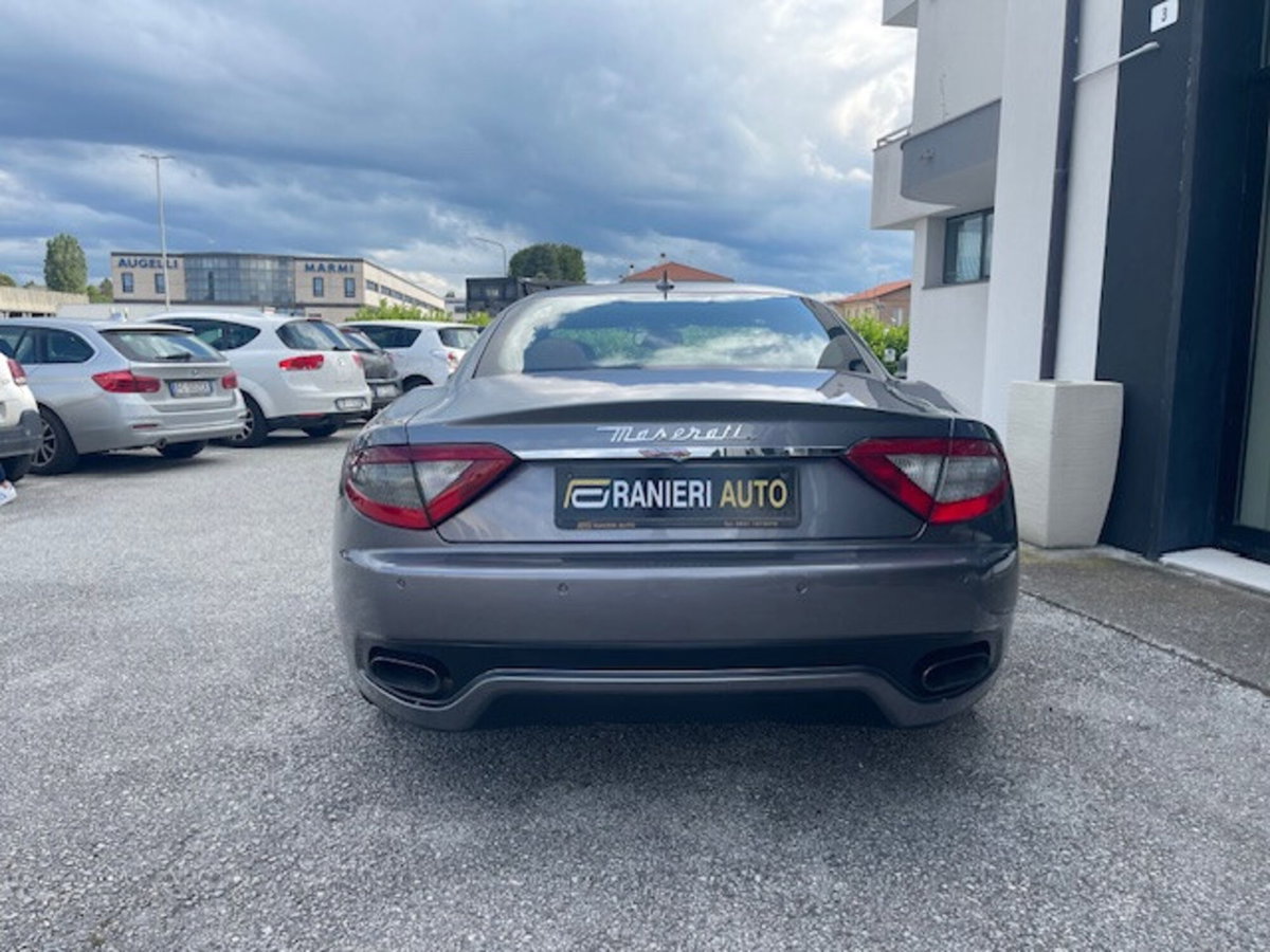 Maserati Granturismo GranTurismo 4.7 V8 Sport (3)