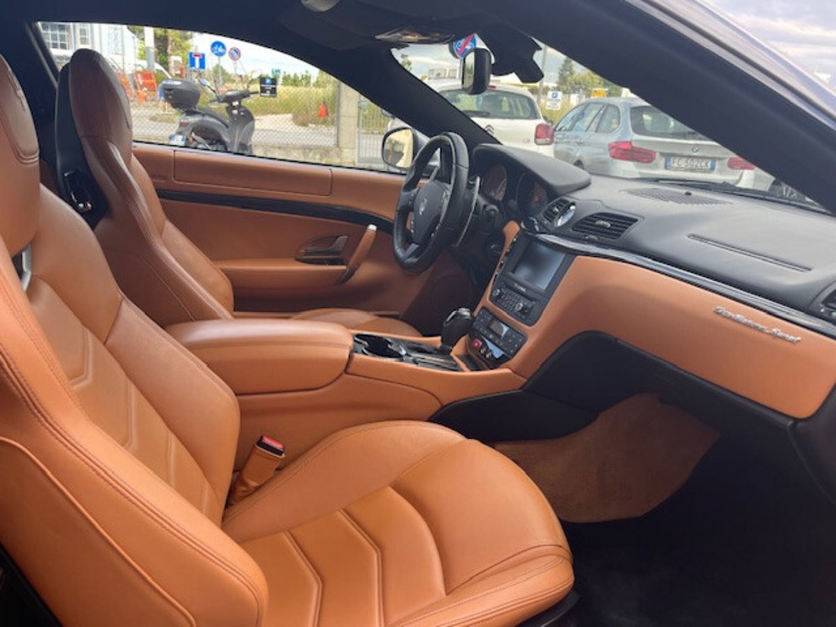 Maserati Granturismo GranTurismo 4.7 V8 Sport (5)