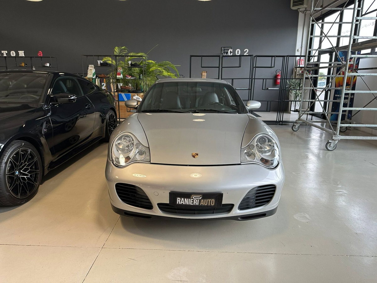 Porsche 911 Coupé Carrera 4S cat (2)