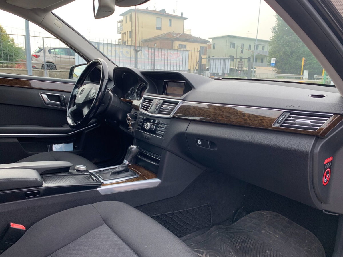 Mercedes-Benz Classe E 200 NGT BlueEFFICIENCY Executive (14)