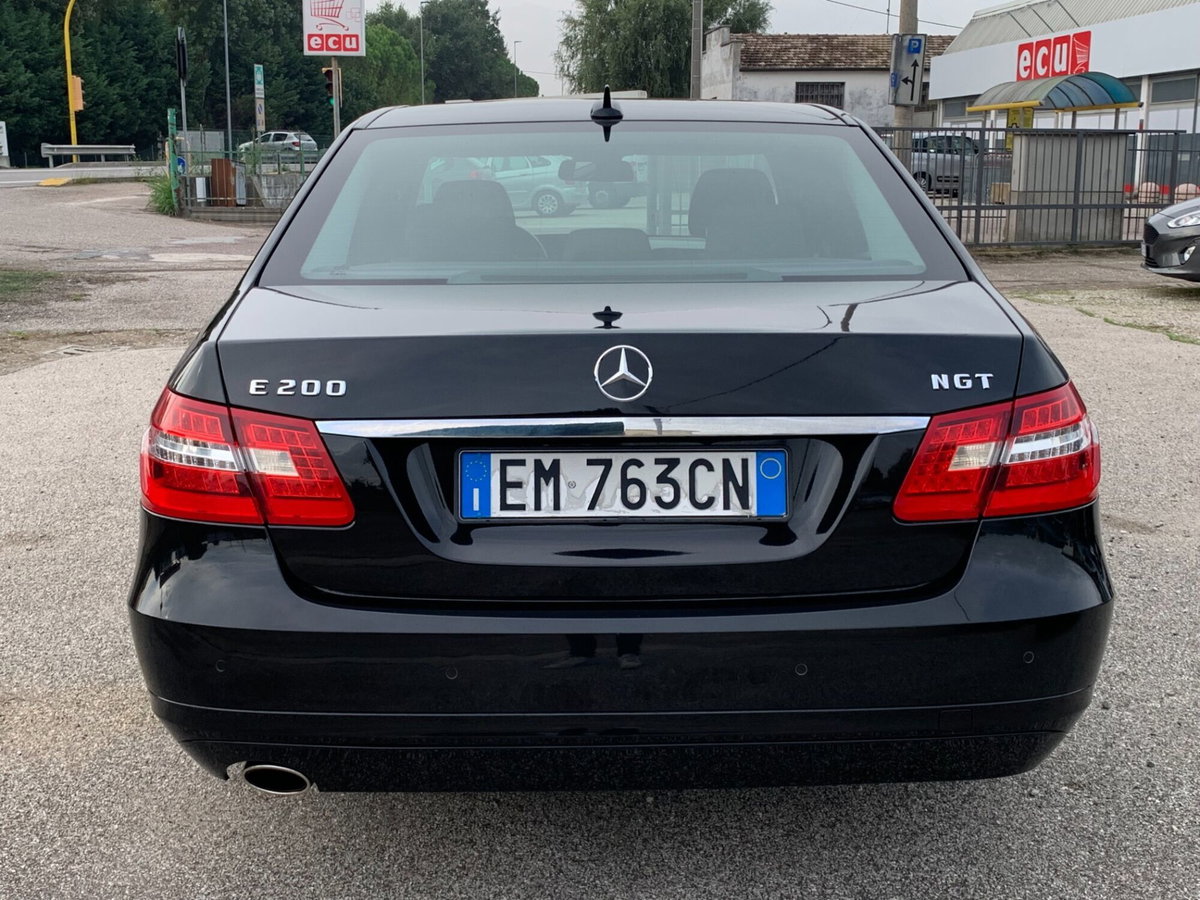 Mercedes-Benz Classe E 200 NGT BlueEFFICIENCY Executive (7)