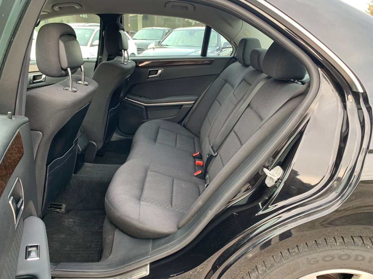 Mercedes-Benz Classe E 200 NGT BlueEFFICIENCY Executive (8)