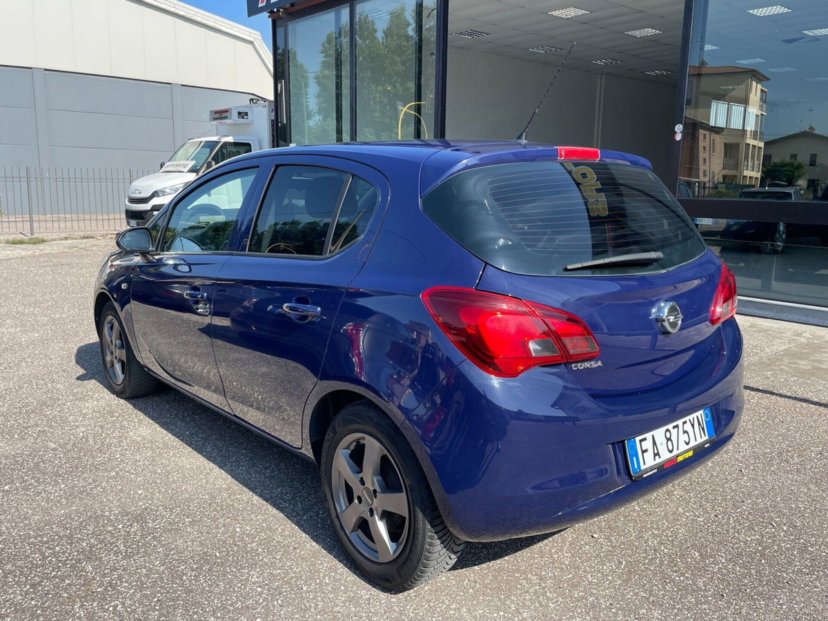 Opel Corsa 1.4 90CV GPL Tech 5 porte Cosmo (7)