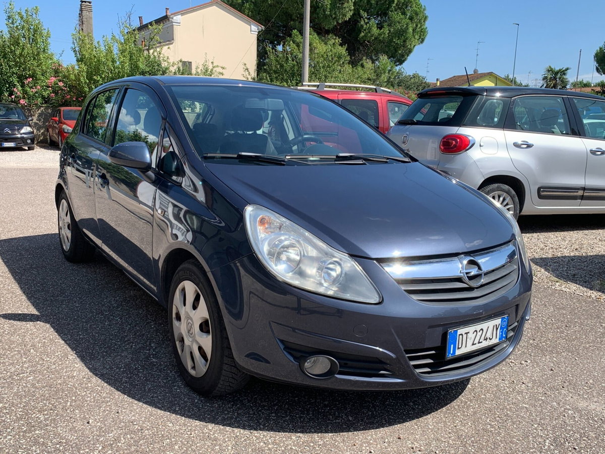Opel Corsa 1.2 5 porte Enjoy (5)