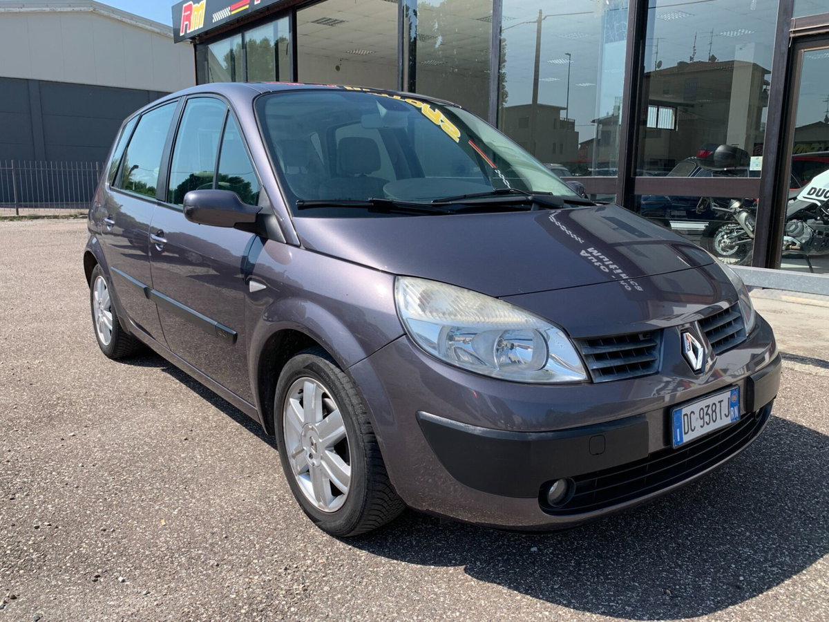 Renault Scenic E-Tech Electric 1.5 dCi/105CV Confort