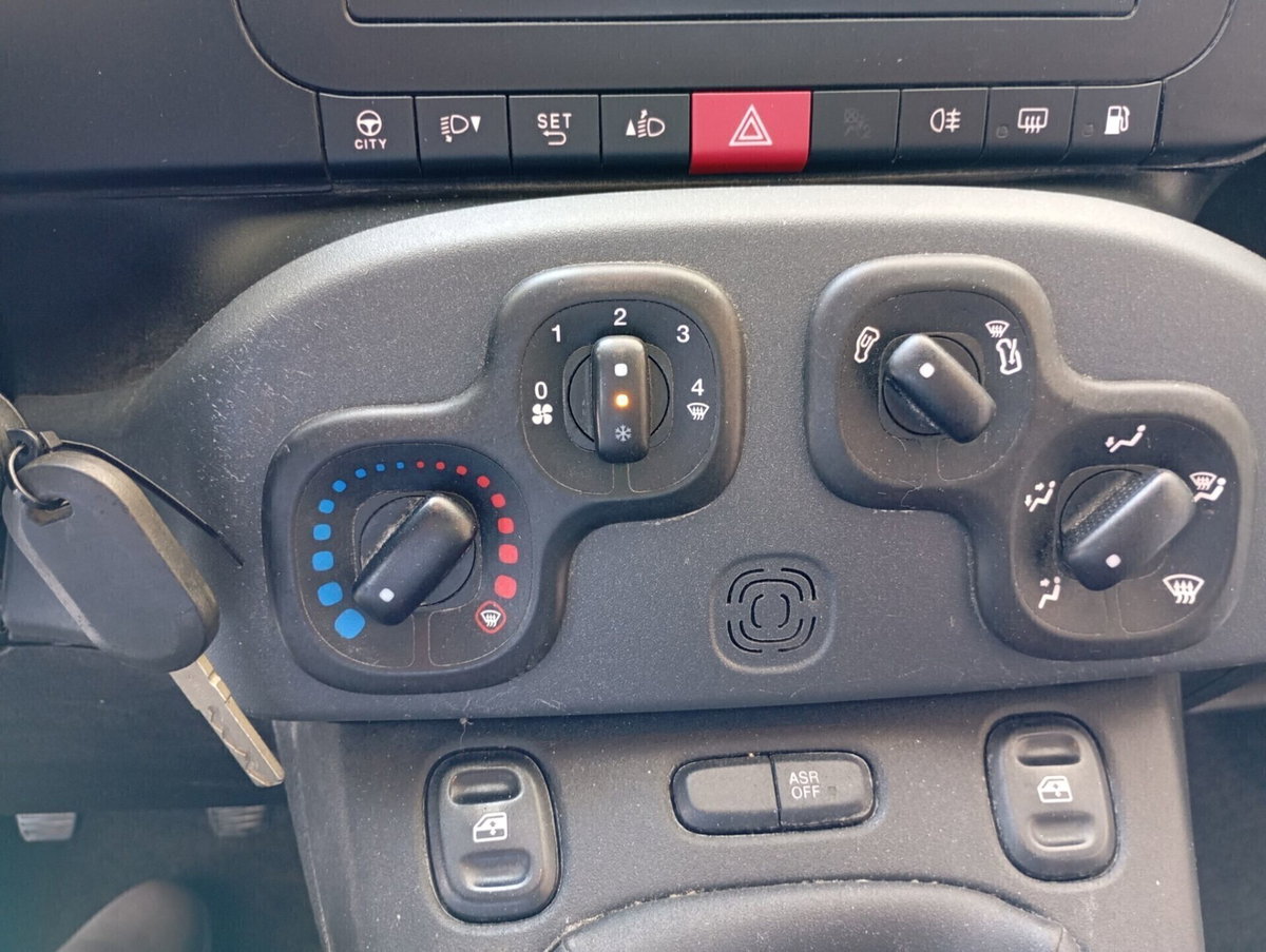 Fiat Panda 1.2 GPL Pop Van 2 posti (11)
