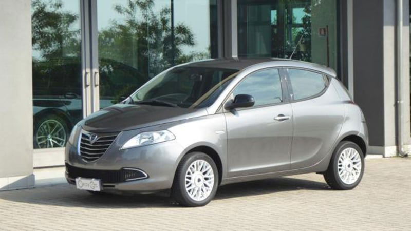 Lancia Ypsilon 1.2 69 CV 5 porte Gold