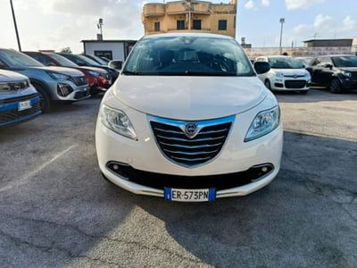 Lancia Ypsilon 0.9 TwinAir 85 CV 5 porte Metano Ecochic Gold usata