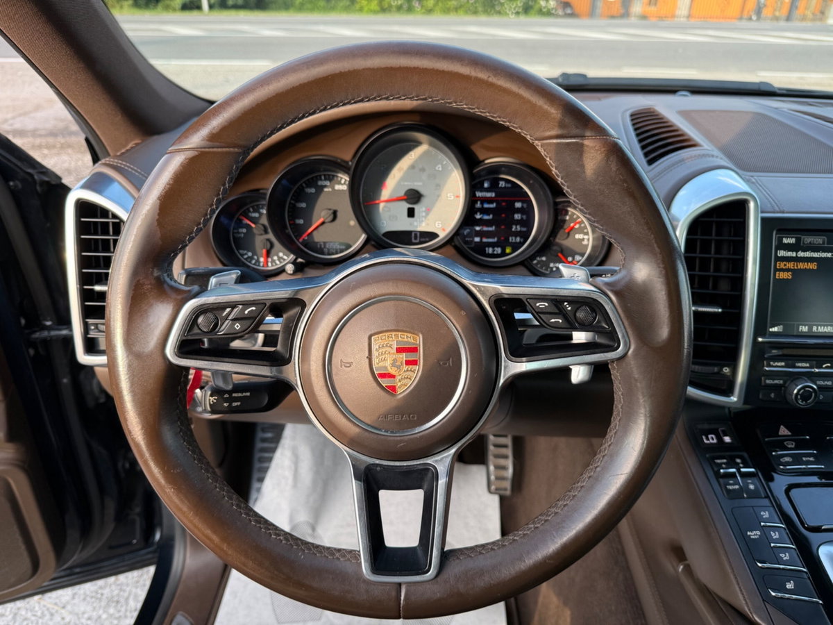 Porsche Cayenne 4.1 S Diesel (14)