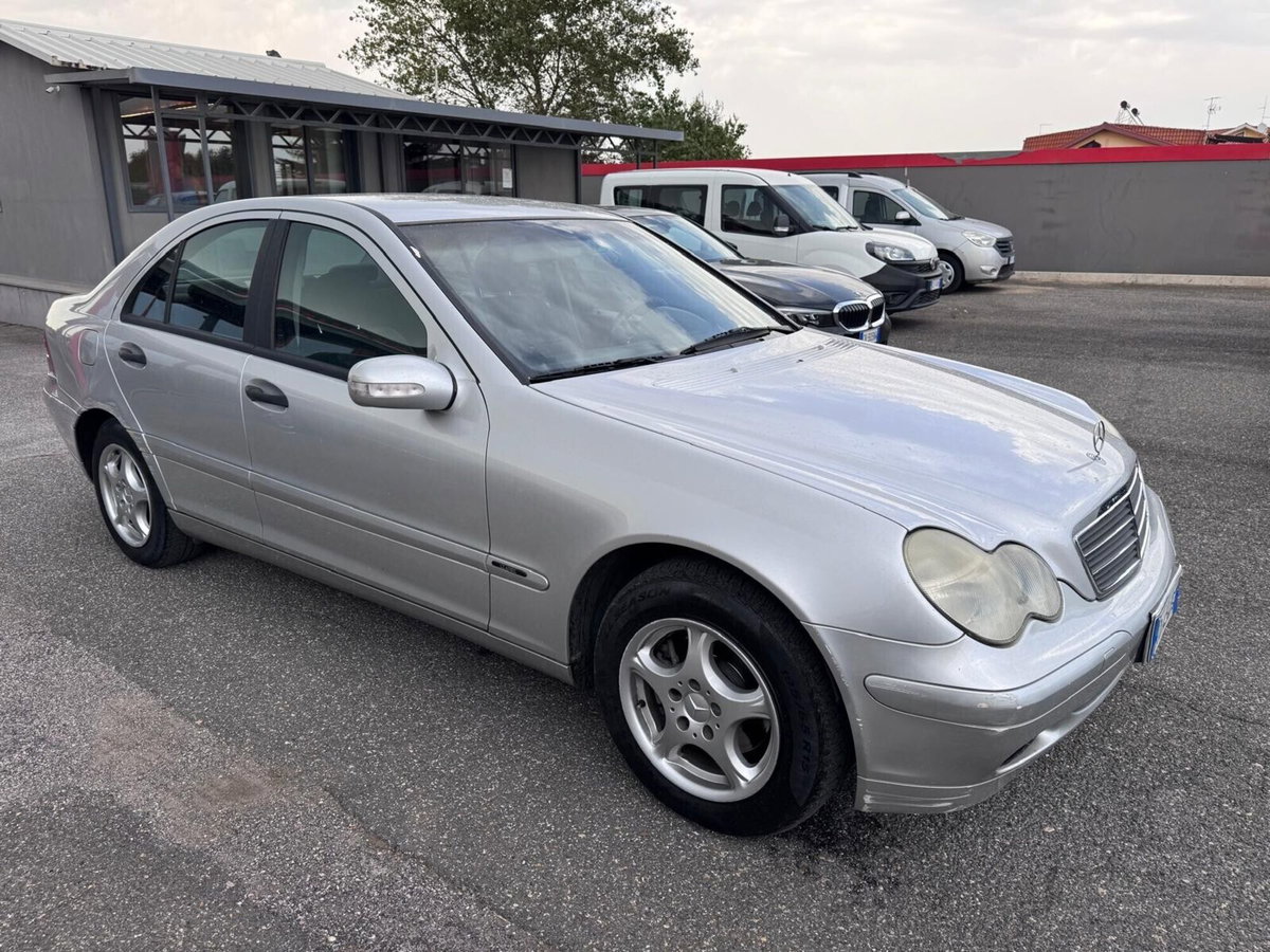 Mercedes-Benz Classe C Coupé 220 CDI cat Sportcoupé Classic (3)