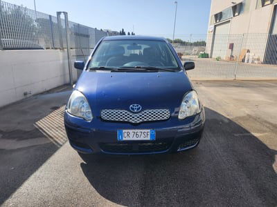 Toyota Yaris 1.Tdi D-4D cat Sol '03 usata