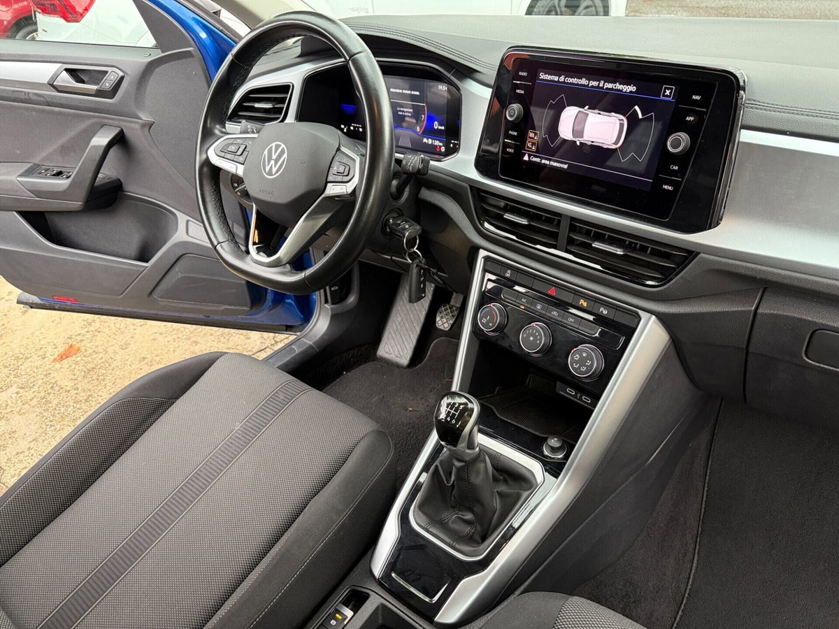 Volkswagen T-Roc 1.0 TSI Life (13)