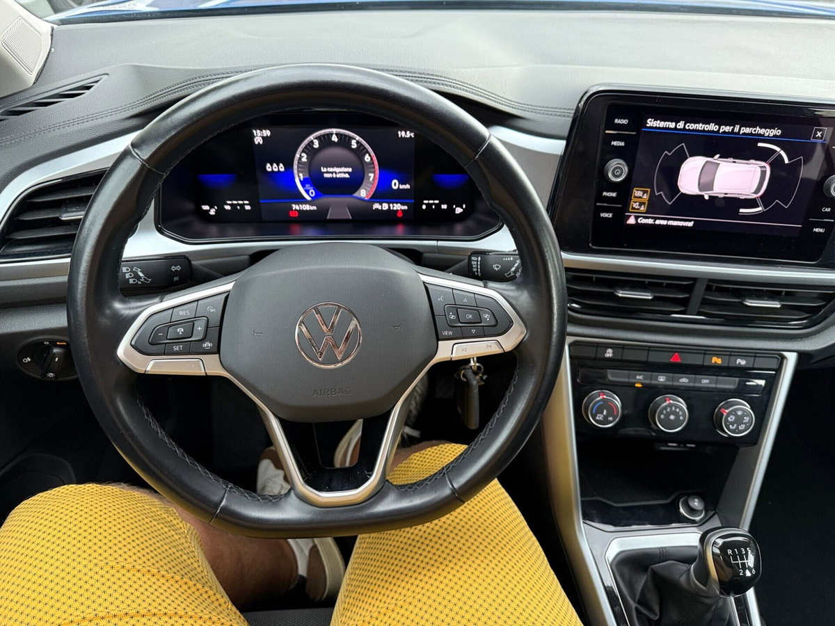 Volkswagen T-Roc 1.0 TSI Life (14)