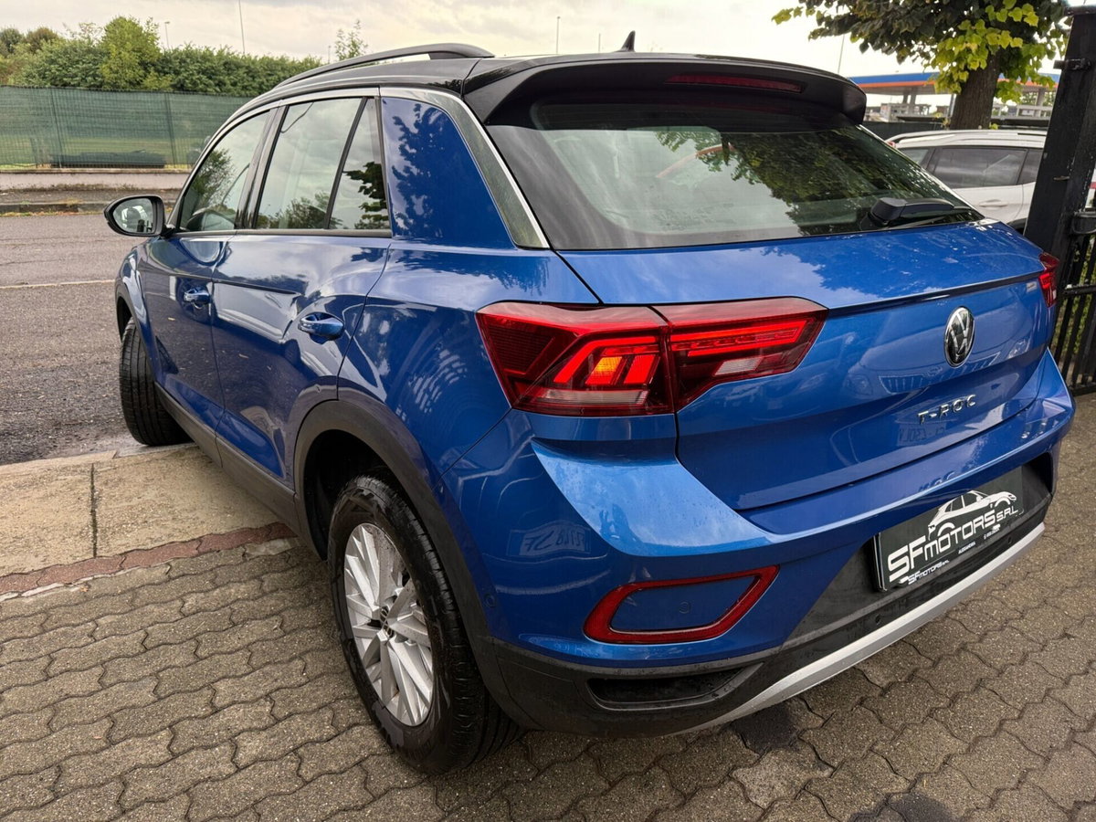 Volkswagen T-Roc 1.0 TSI Life (4)