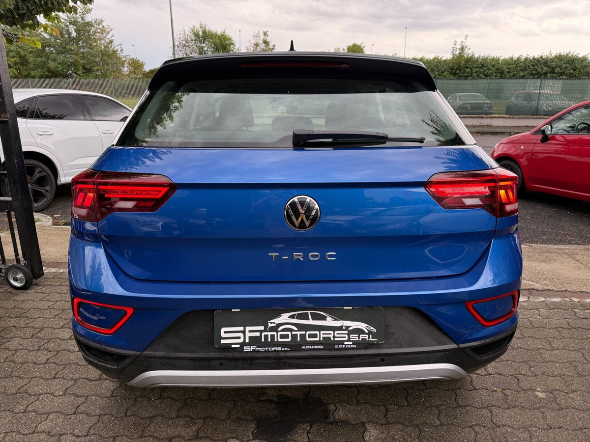 Volkswagen T-Roc 1.0 TSI Life (5)