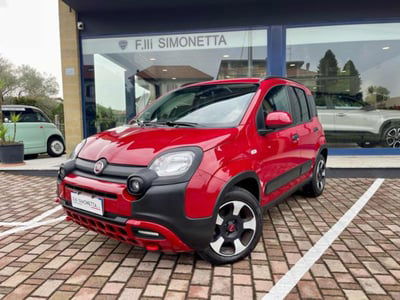 Fiat Panda Cross 1.0 firefly hybrid Cross s&s 70cv 5p.ti usata