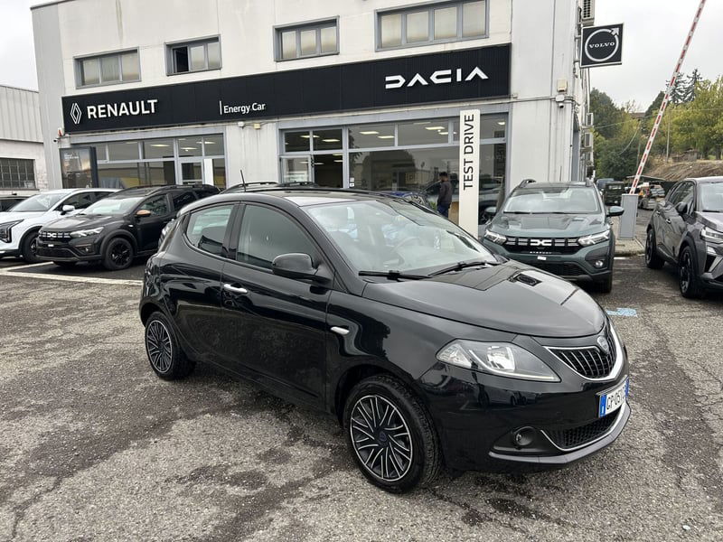 Lancia Ypsilon 1.0 FireFly 5 porte S&S Hybrid Ecochic Gold