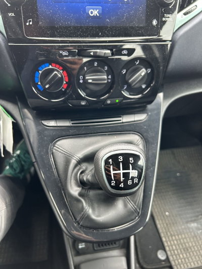 Lancia Ypsilon 1.0 FireFly 5 porte S&S Hybrid Ecochic Gold (12)