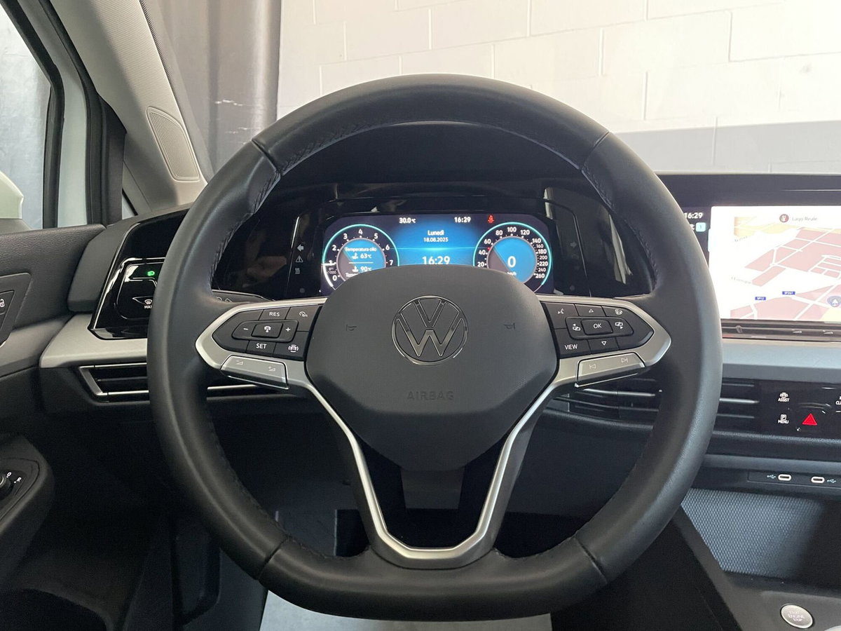 Volkswagen Golf 1.5 TSI EVO ACT Life (11)