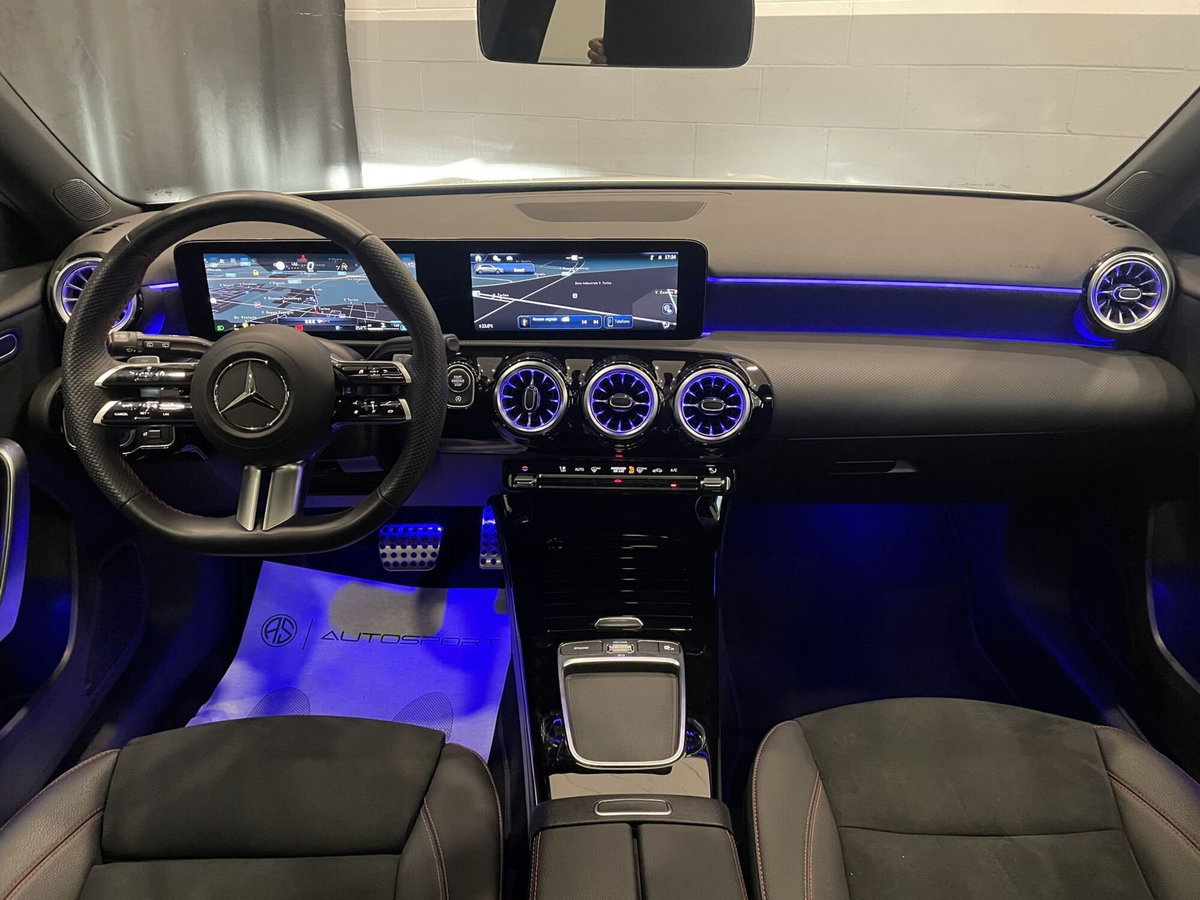 Mercedes-Benz Classe A 200 d Automatic Premium (13)