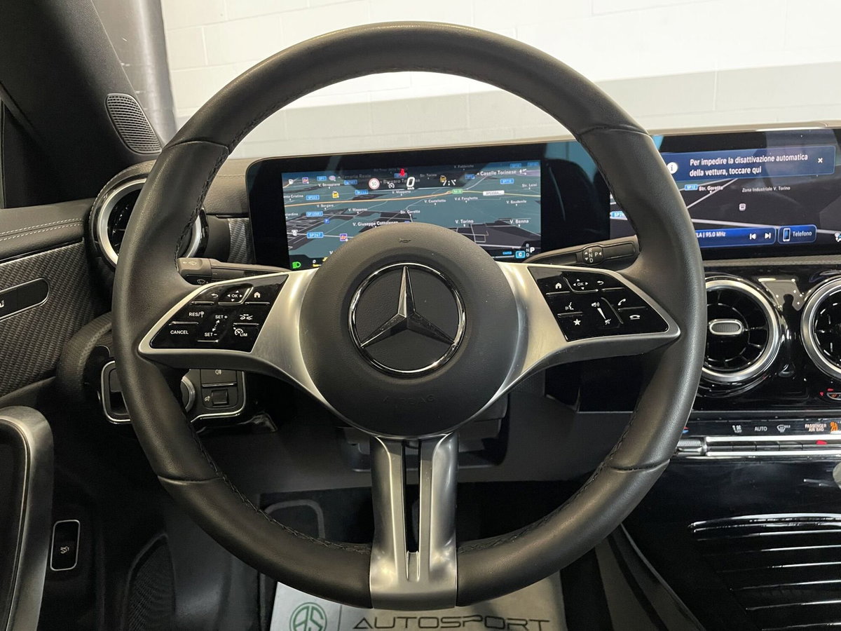 Mercedes-Benz CLA 200 Automatic Executive (11)