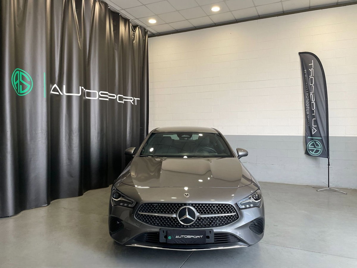 Mercedes-Benz CLA 200 Automatic Executive (2)