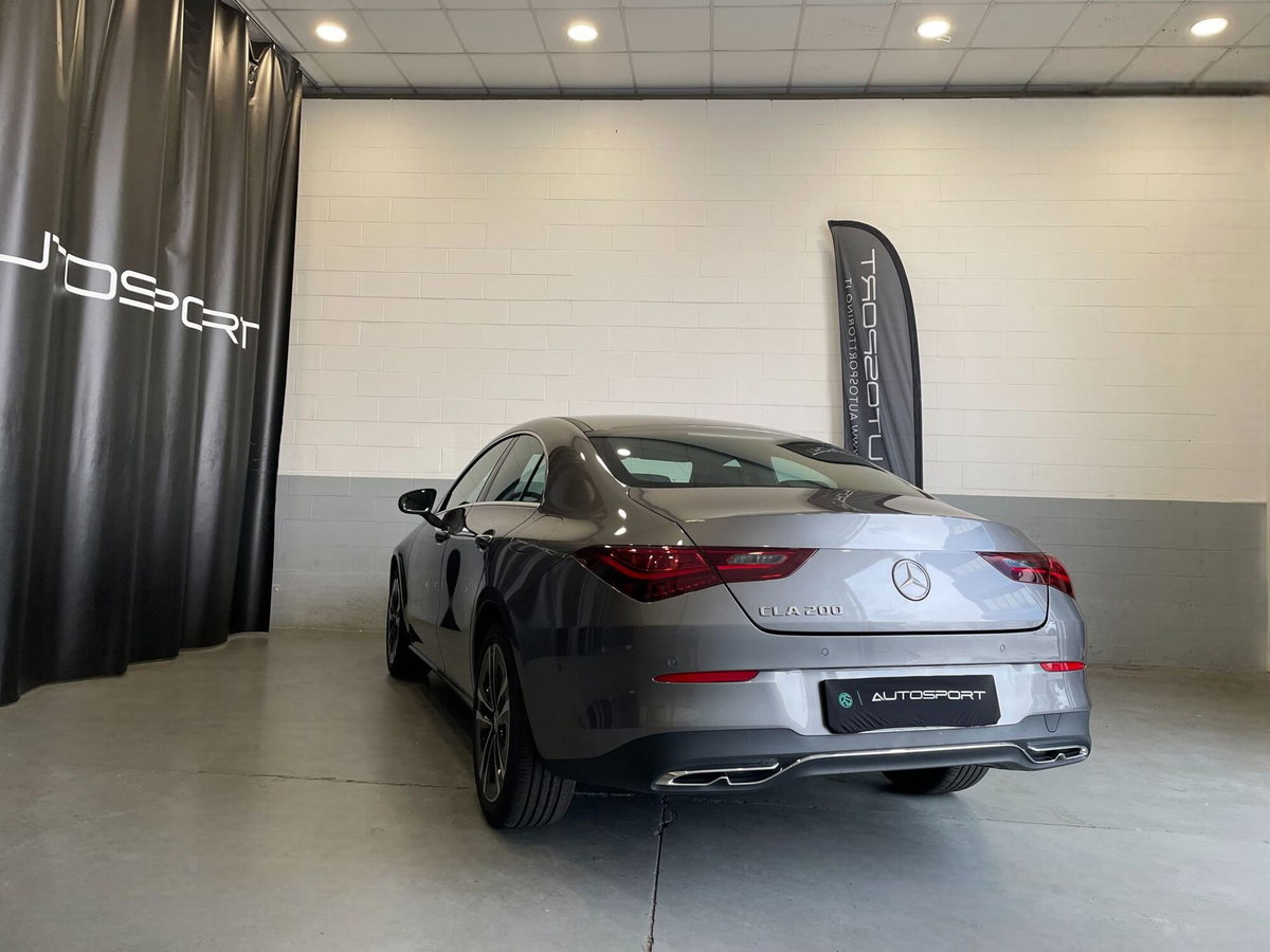 Mercedes-Benz CLA 200 Automatic Executive (4)