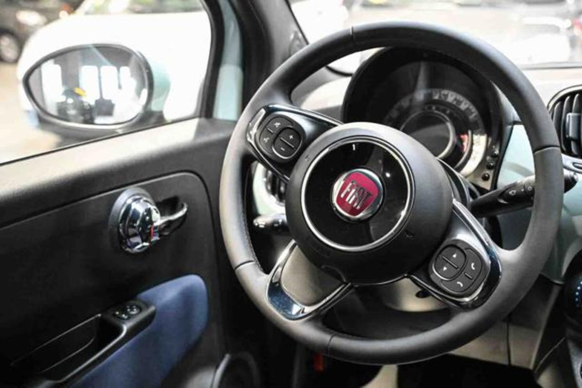 Fiat 500 1.0 Hybrid Cult (19)