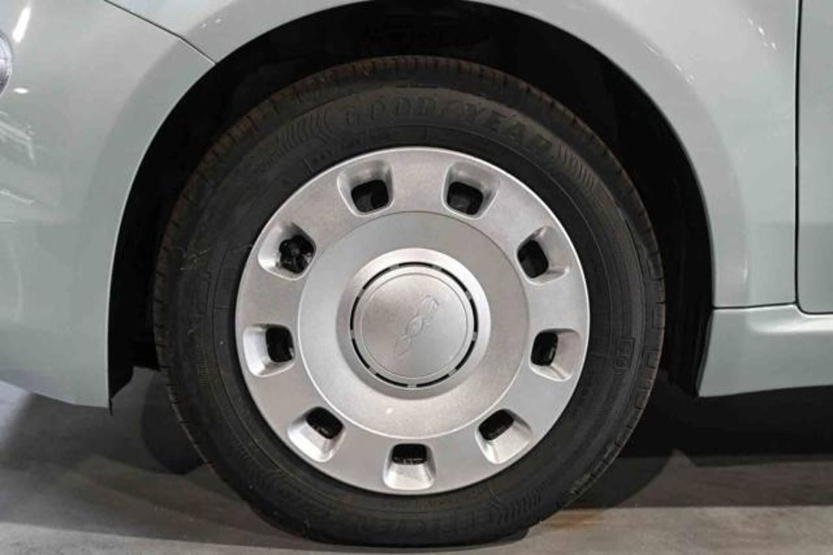 Fiat 500 1.0 Hybrid Cult (8)