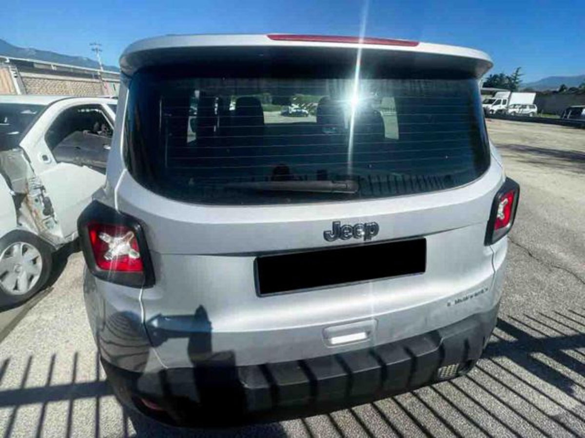 Jeep Renegade 1.0 T3 Limited (5)