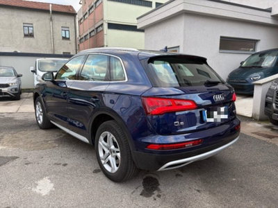 Audi Q5 40 TDI quattro S tronic Design (16)