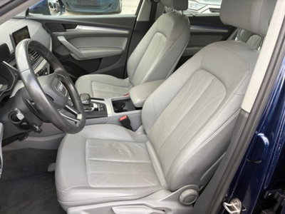 Audi Q5 40 TDI quattro S tronic Design (2)