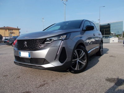 Peugeot 3008 Hybrid 225 e-EAT8 Allure (2)