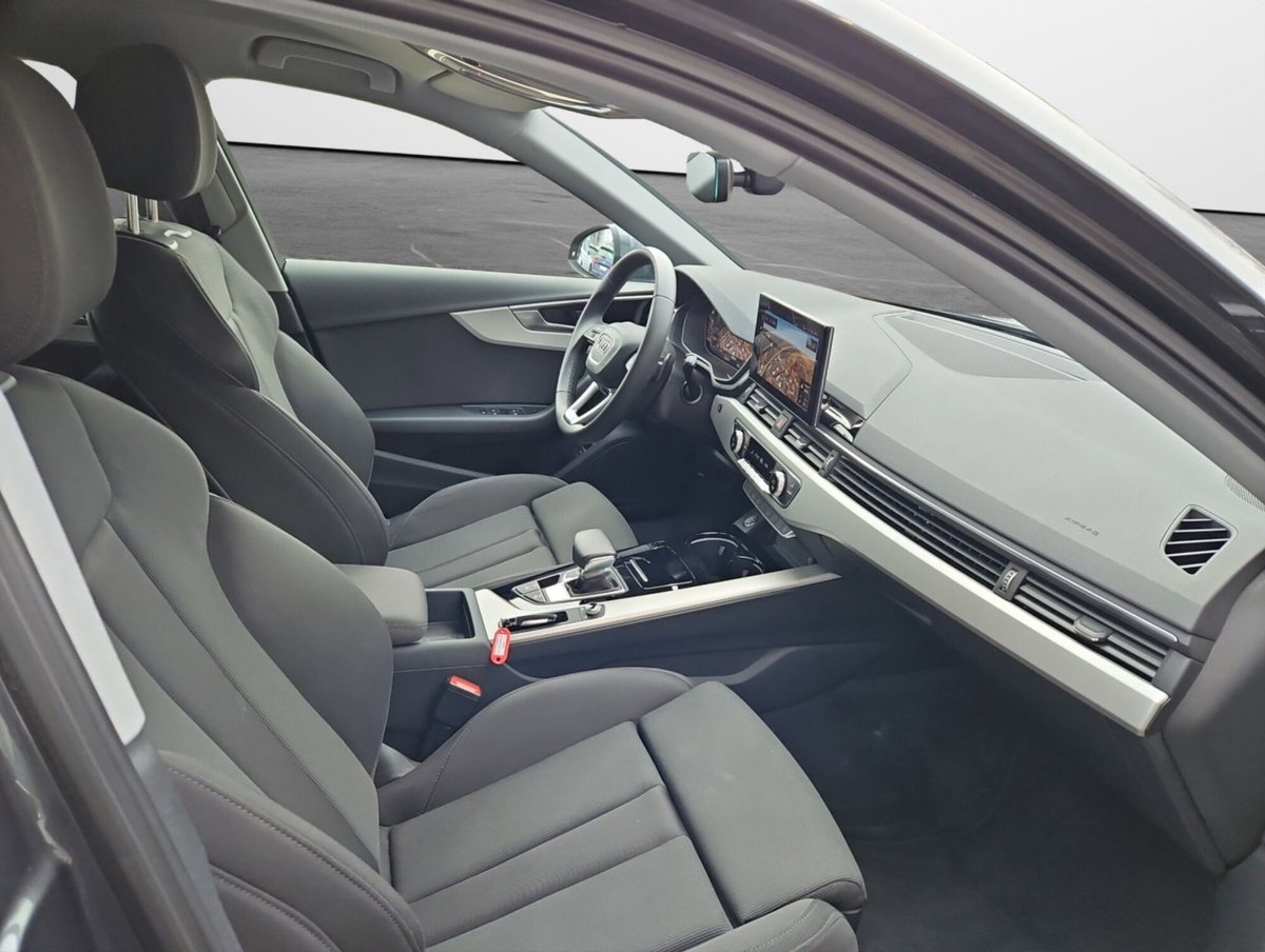 Audi A4 Avant 35 TDI/163 CV S tronic S line edition (13)