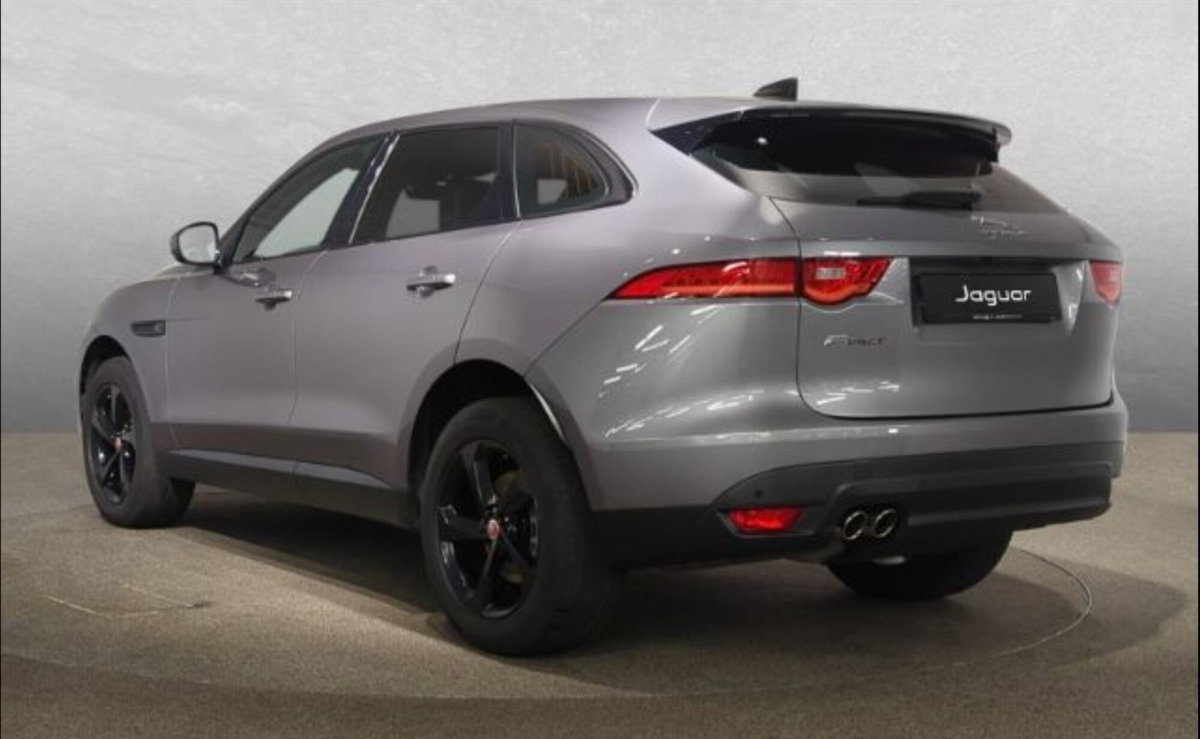 Jaguar F-Pace 2.0 D 180 CV AWD aut. Prestige (2)