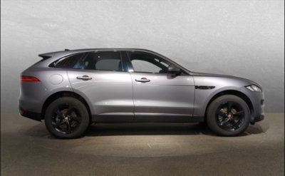 Jaguar F-Pace 2.0 D 180 CV AWD aut. Prestige (4)
