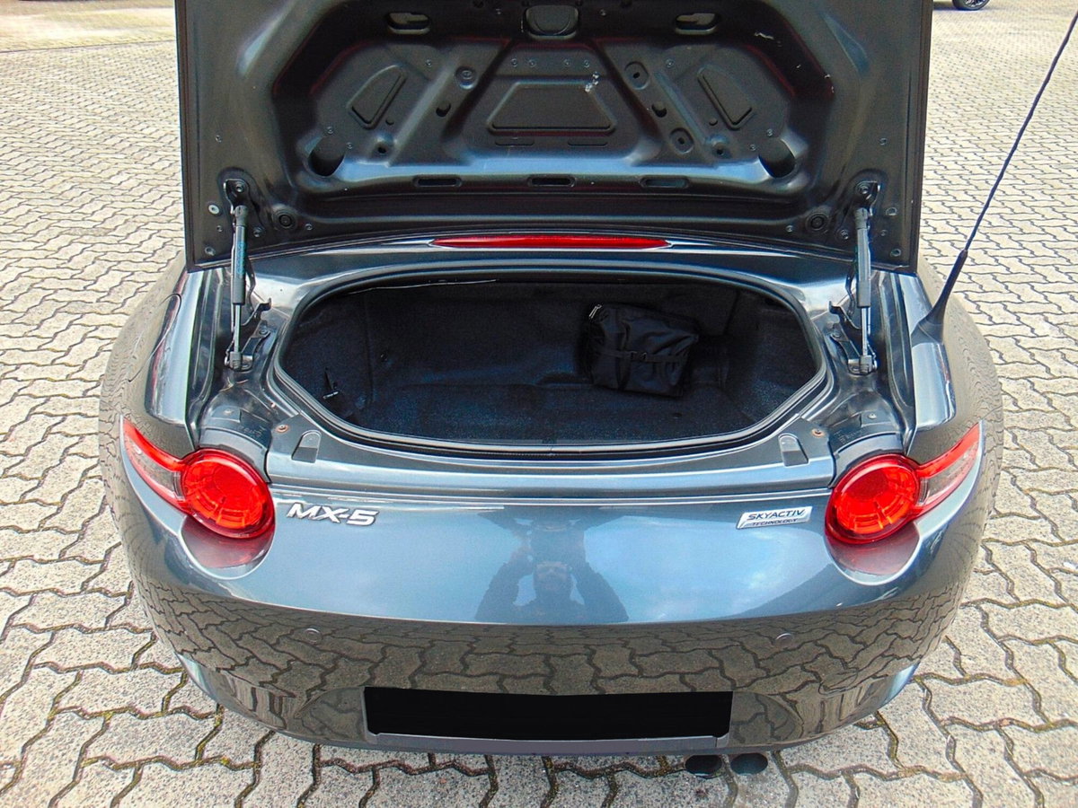Mazda MX-5 2.0L Skyactiv-G RF Sport (10)