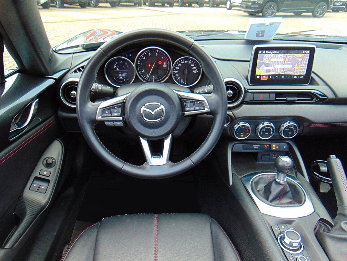 Mazda MX-5 2.0L Skyactiv-G RF Sport (9)