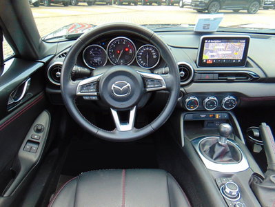 Mazda MX-5 2.0L Skyactiv-G RF Sport (9)