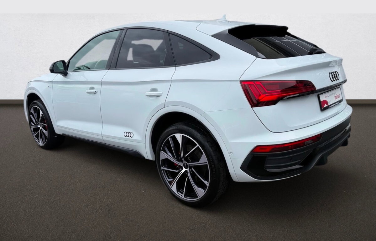 Audi Q5 Sportback 40 2.0 tdi mhev 12V S line Plus quattro s-tronic (2)