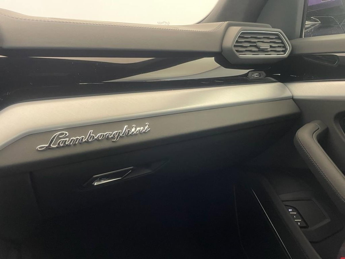 Lamborghini Urus 4.0 V8 S auto (19)