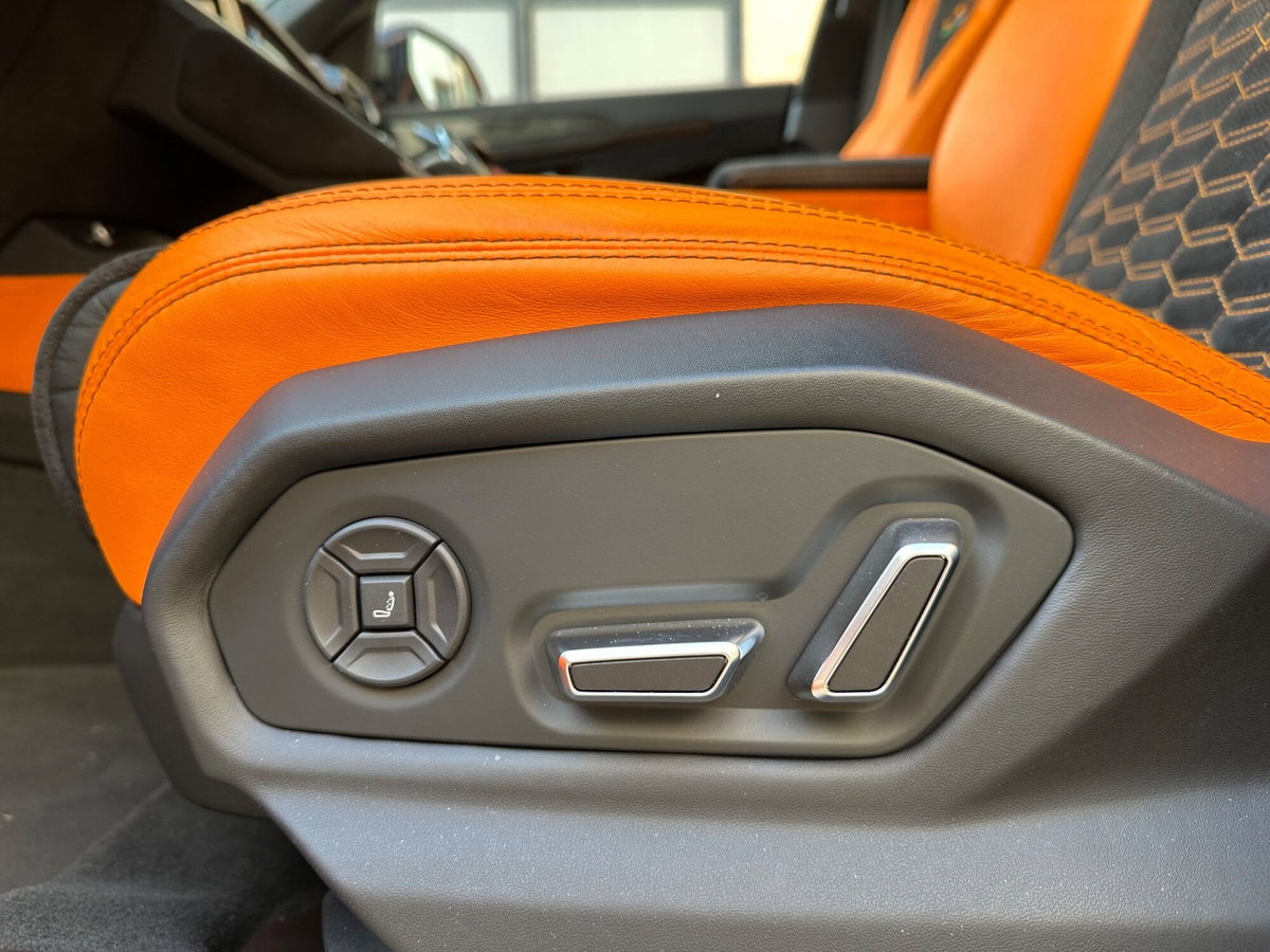Lamborghini Urus 4.0 Pearl Capsule (10)