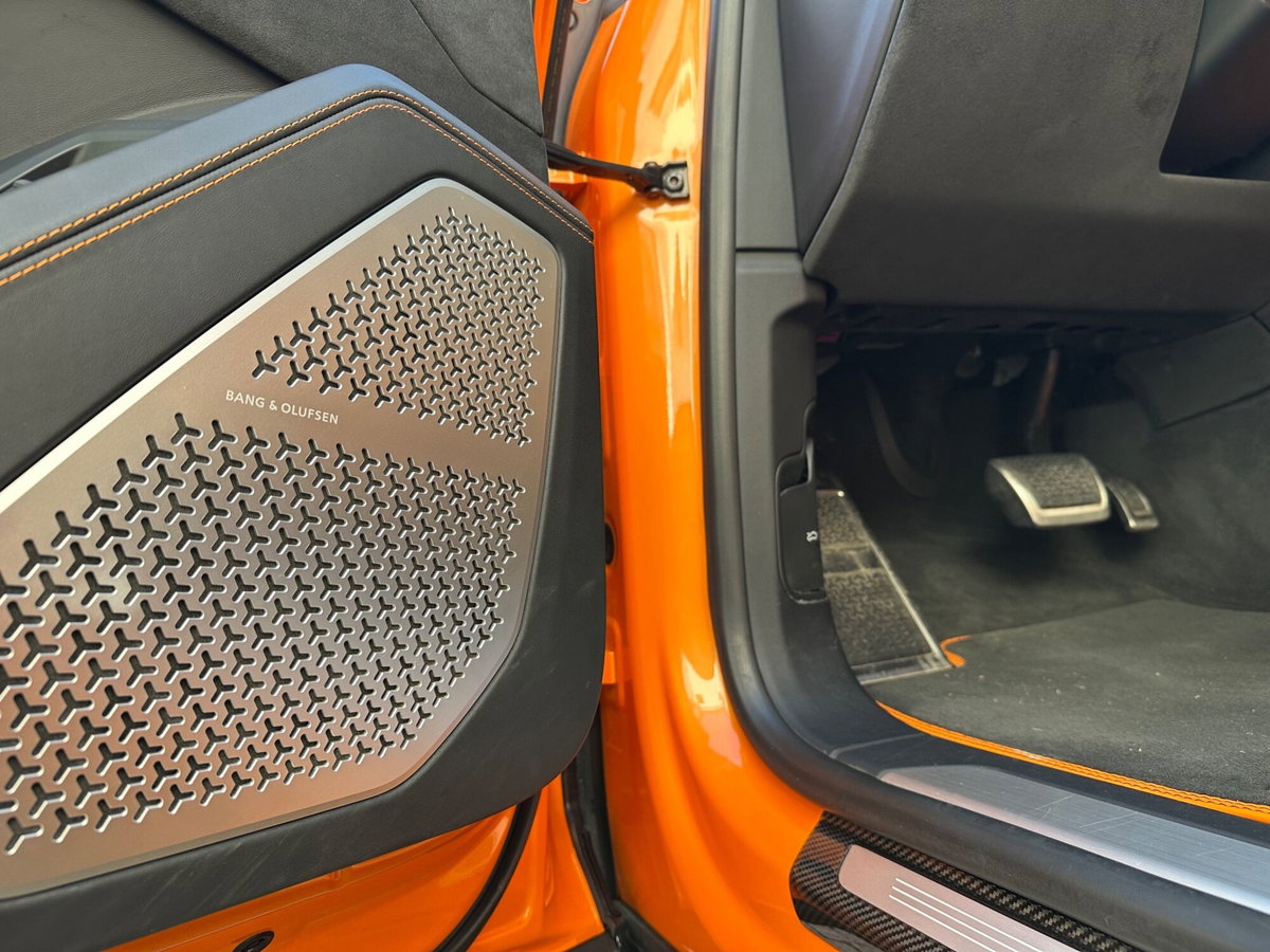 Lamborghini Urus 4.0 Pearl Capsule (11)
