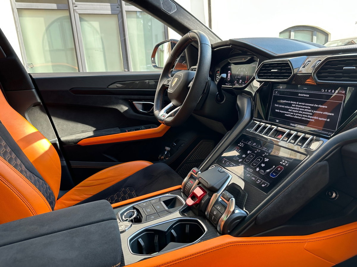 Lamborghini Urus 4.0 Pearl Capsule (15)