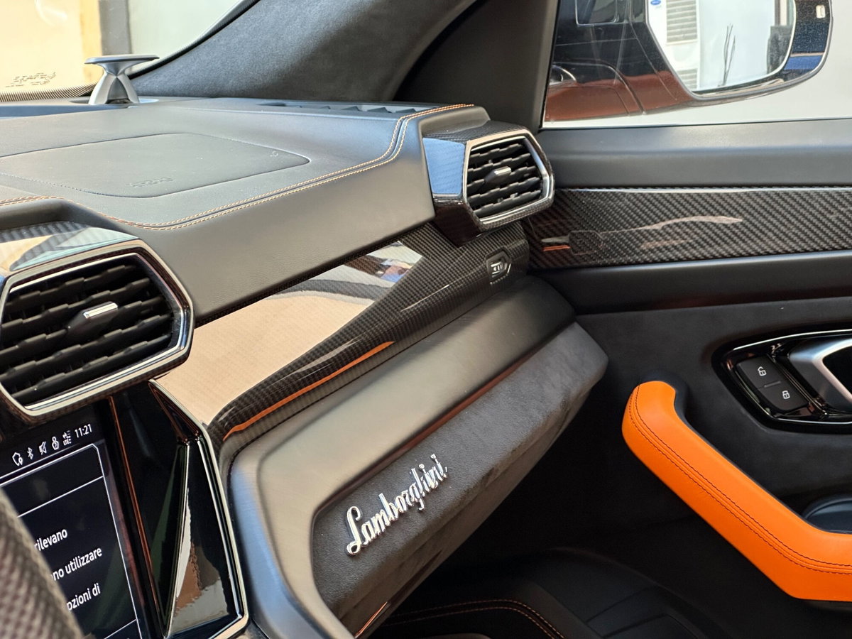 Lamborghini Urus 4.0 Pearl Capsule (17)